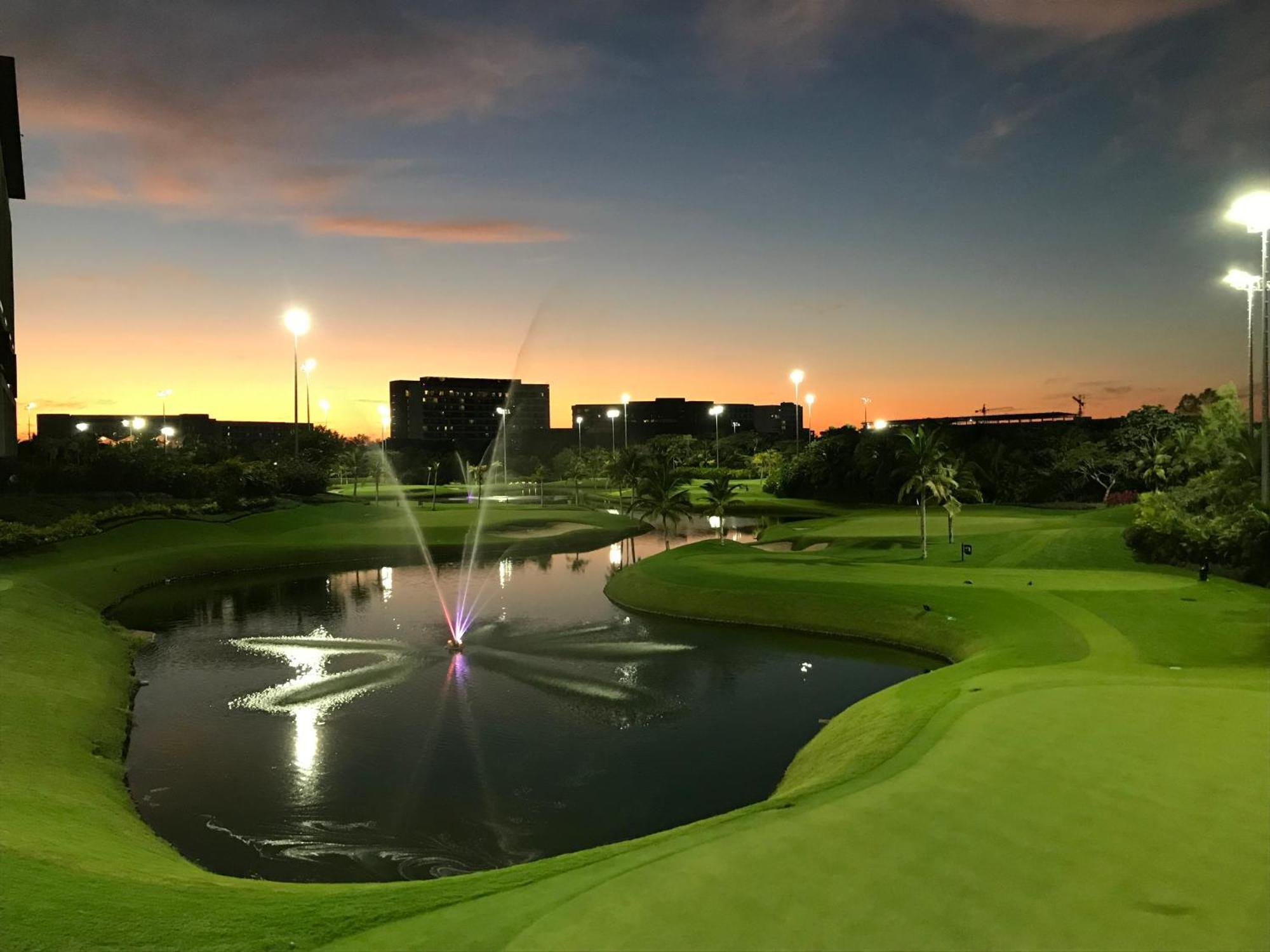 Grand Luxxe With Free Golf Hotel Nuevo Vallarta Buitenkant foto